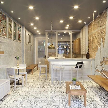 Golden Mountain Hostel Bangkok Dış mekan fotoğraf