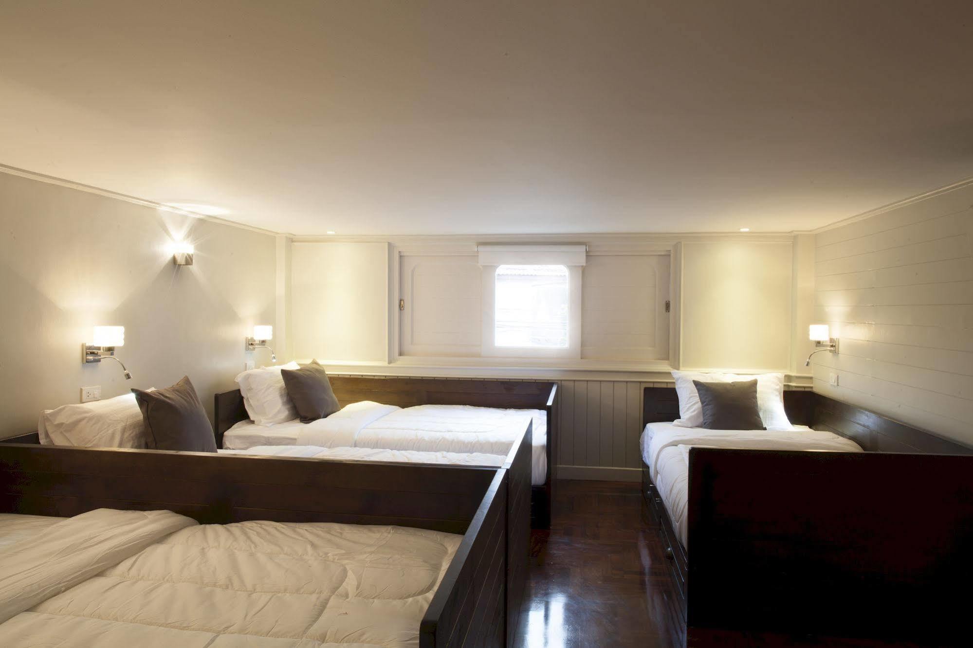 Golden Mountain Hostel Bangkok Dış mekan fotoğraf
