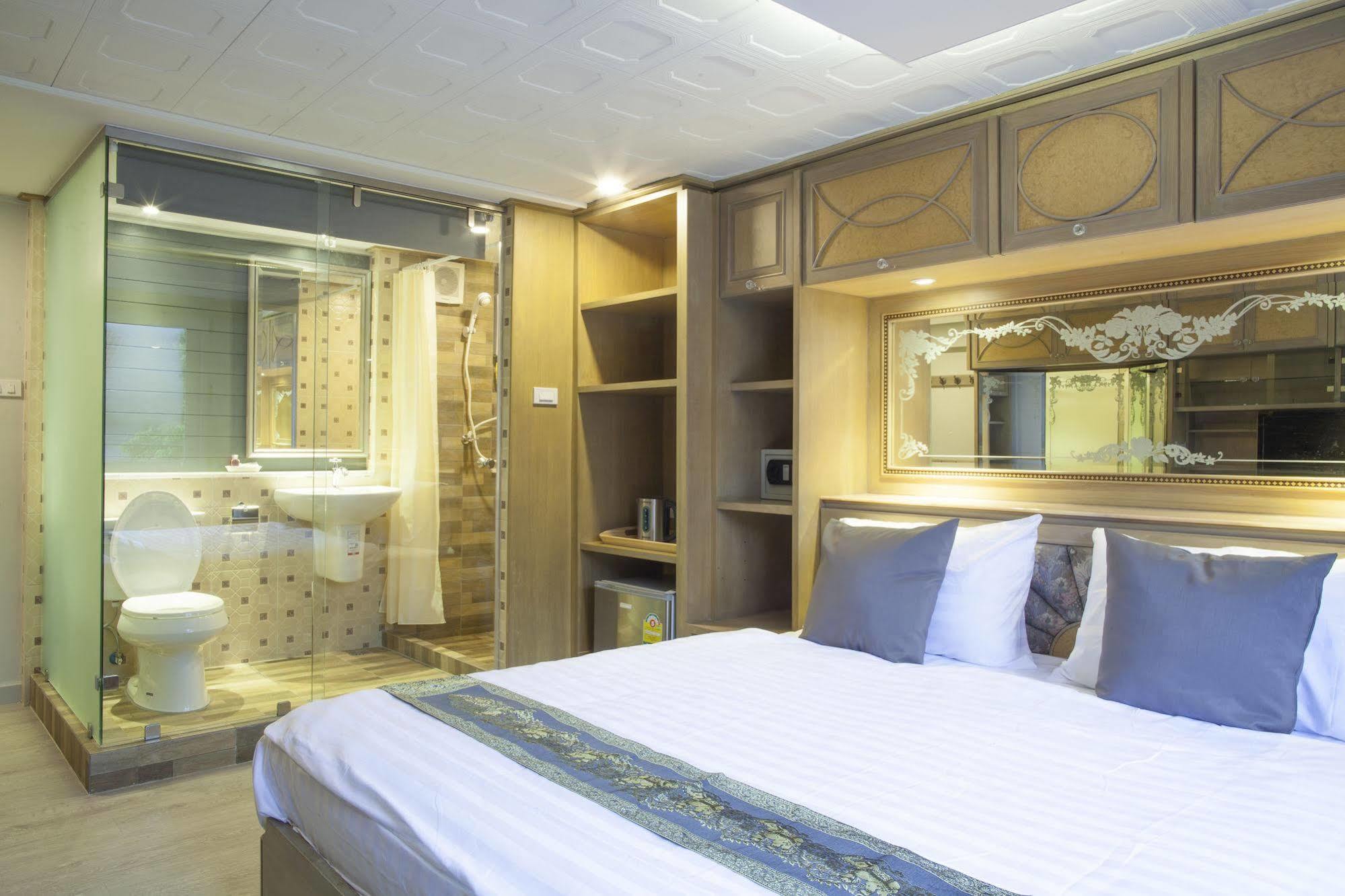 Golden Mountain Hostel Bangkok Dış mekan fotoğraf