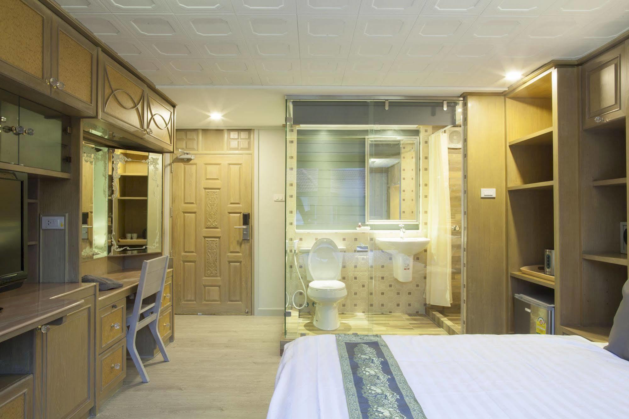 Golden Mountain Hostel Bangkok Dış mekan fotoğraf