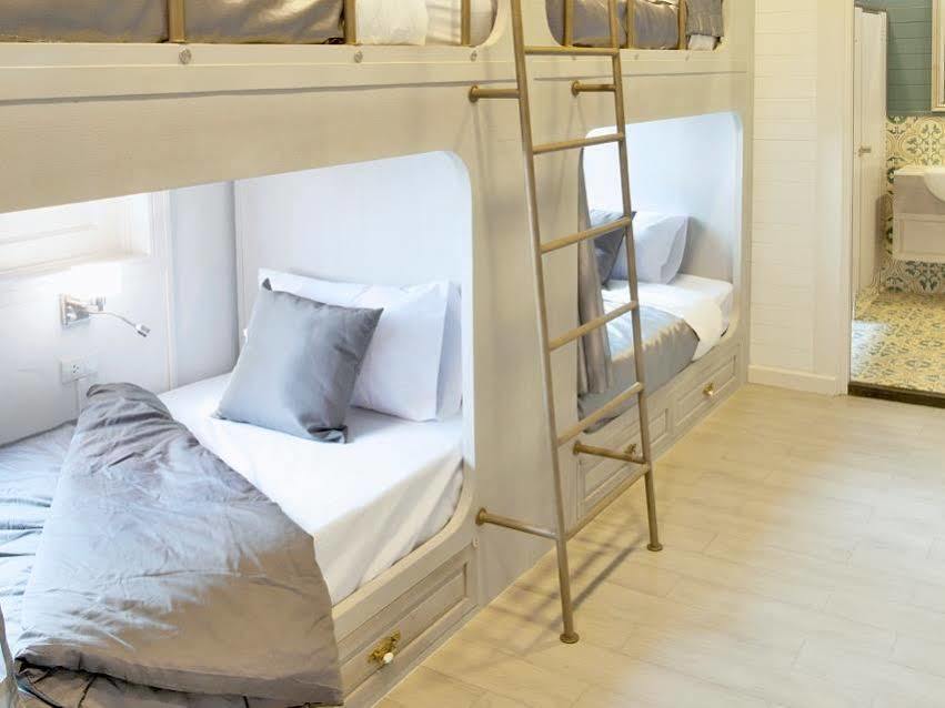 Golden Mountain Hostel Bangkok Dış mekan fotoğraf